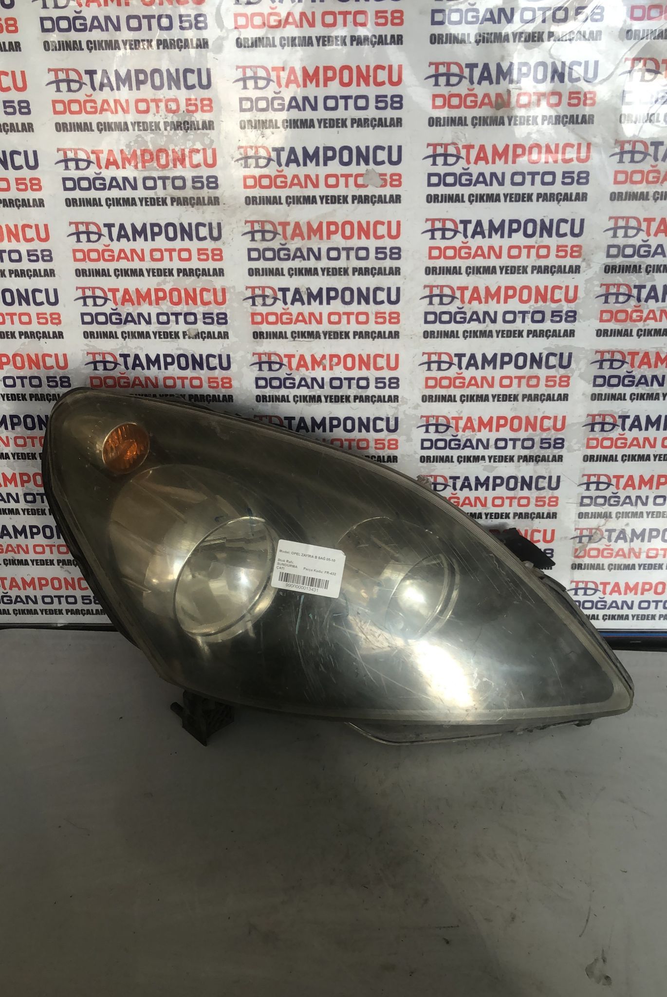OPEL ZAFRA SA FAR ORJNAL IKMA 05-10